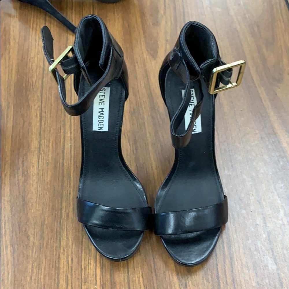 Steve Madden black heels